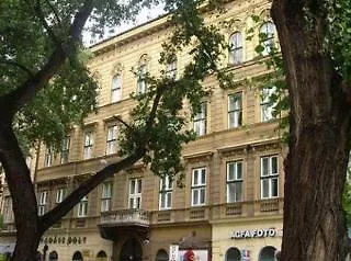 Studio Six Budapest 2*,  Hungary