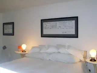 Studio Six Budapest 2*,